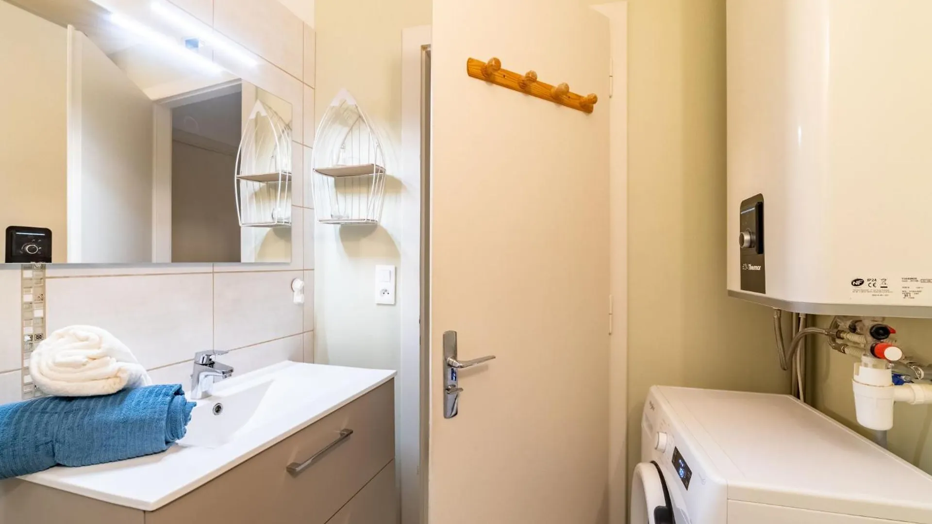 Apartment Le Marbello By Interhome Le Lavandou